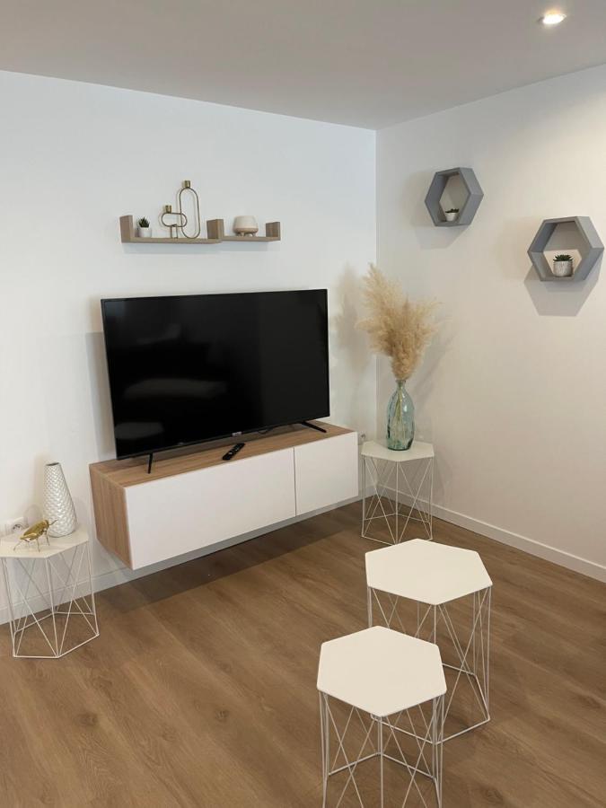 2 En Plein Centre Apartment *